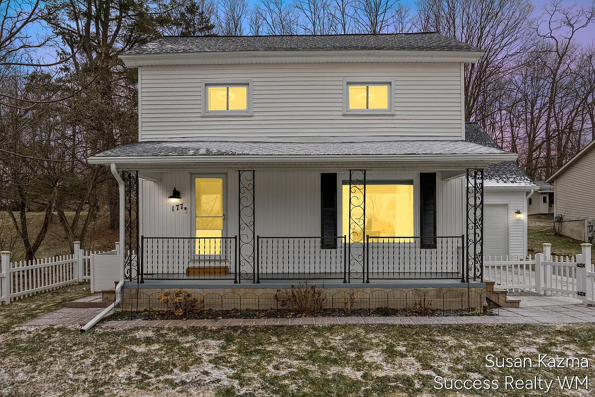 177 Prospect St photo 1