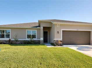 1621 NE 33rd St, Cape Coral, FL 33909