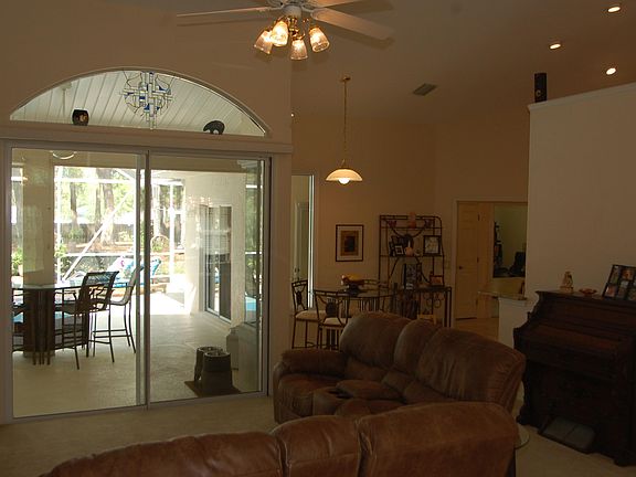 3rd image of 5130 SE 44th Cir