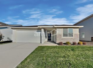 5054 W White Ash Ct, Meridian, ID 83646