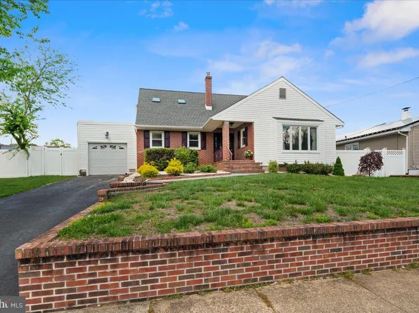 25 Wesleyan Dr, Hamilton, NJ 08690