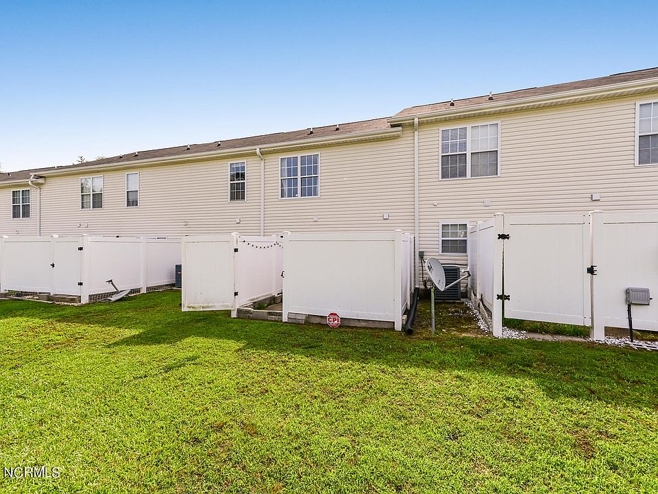 1548 Manning Forest Dr Greenville NC Zillow