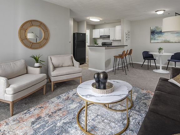 2nd image of 500 Palisades Dr #2-101