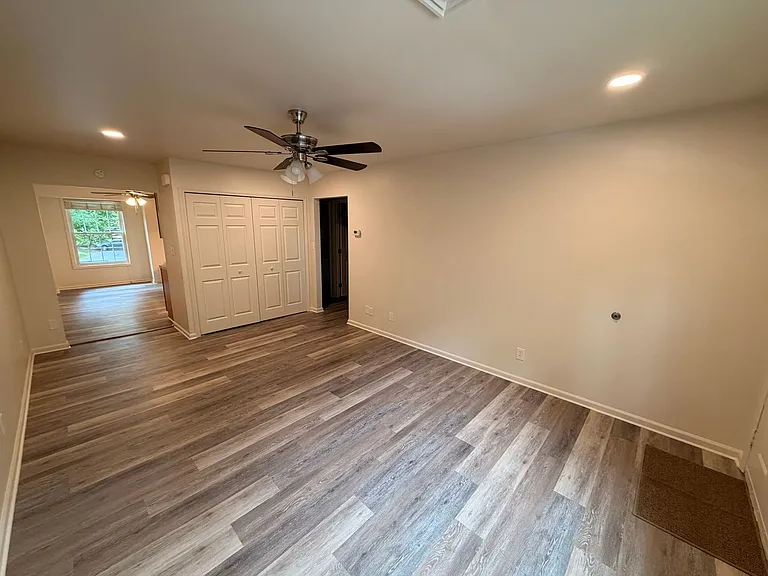 83 Valley Rd #C — Photo 1