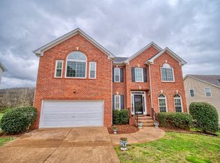 879 Loretta Dr, Goodlettsville, TN 37072