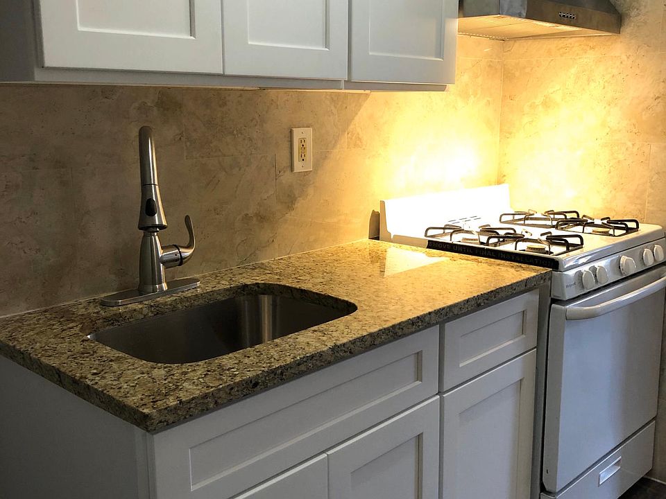 1st image of 148 Cortlandt St APT 1A