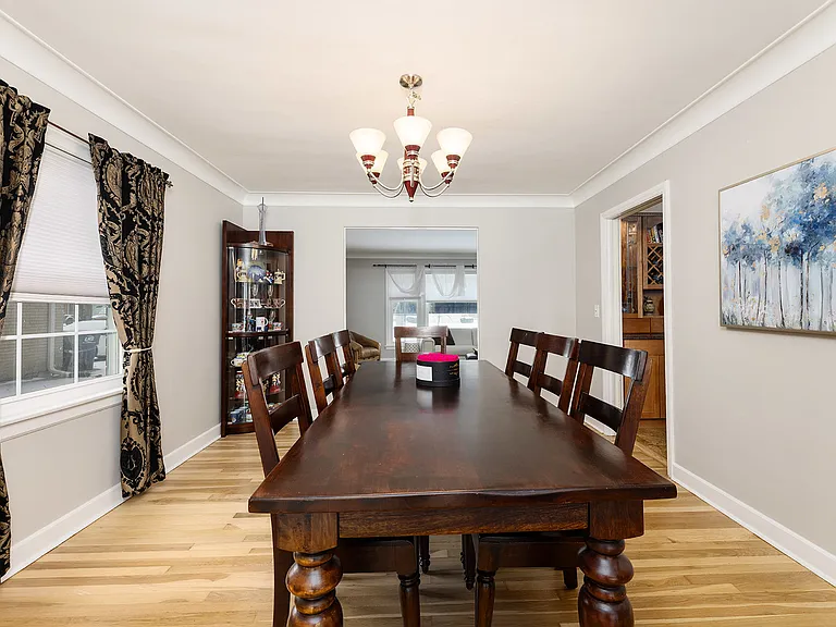 259 Cornell Ave — Photo 10