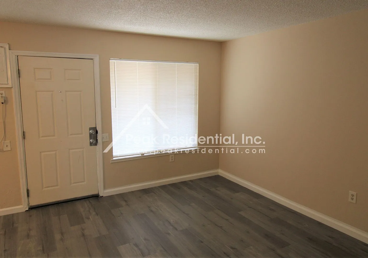 DelPaso2625 — Photo 4
