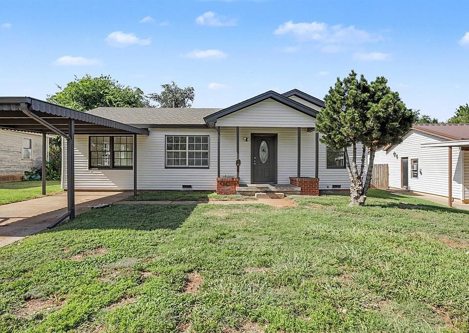 1st image of 605 Lions Park Pl