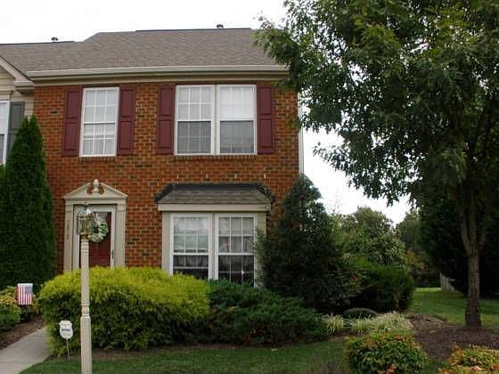 1st image of 7815 Villa Pl