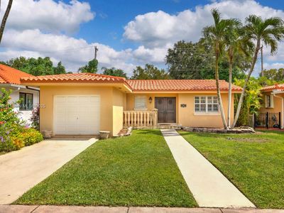 825 El Rado St, Coral Gables, FL, 33134