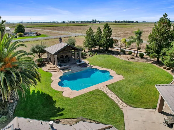 16795 N Manor Ln, Lodi, CA 95240