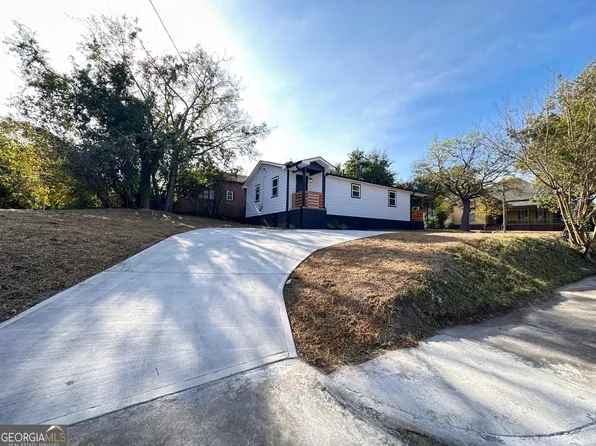 1887 Coleman Ave, Macon, GA 31201