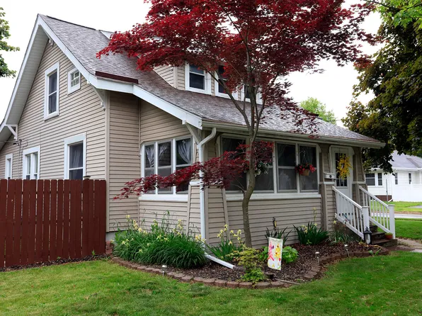 233 Dexter St, Milan, MI 48160