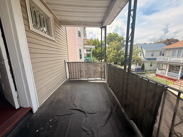66 Marion Ave #2 — Photo 22