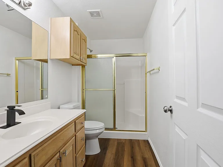 1502 Sharron Ct — Photo 45