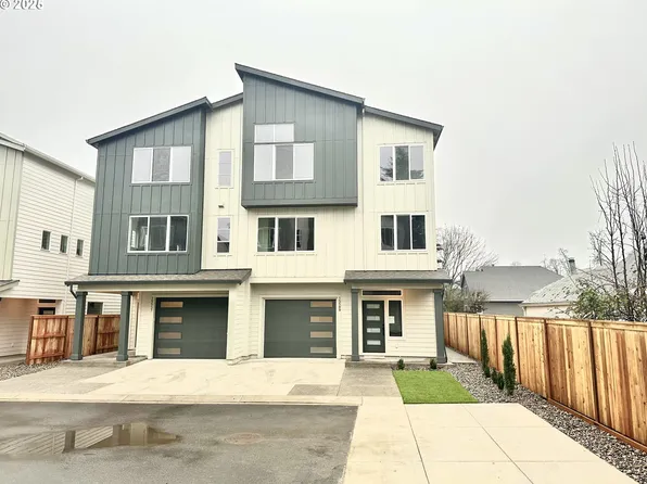 15537 SW Bellagio Ct, Tigard, OR 97224