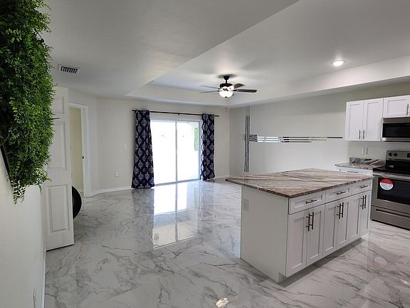 3rd image of 1504 Hank Ave S
