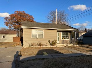 1313 N Walnut St, Grand Island, NE 68801