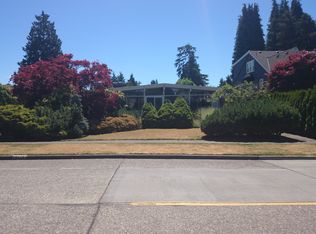 3446 Magnolia Blvd W, Seattle, WA 98199