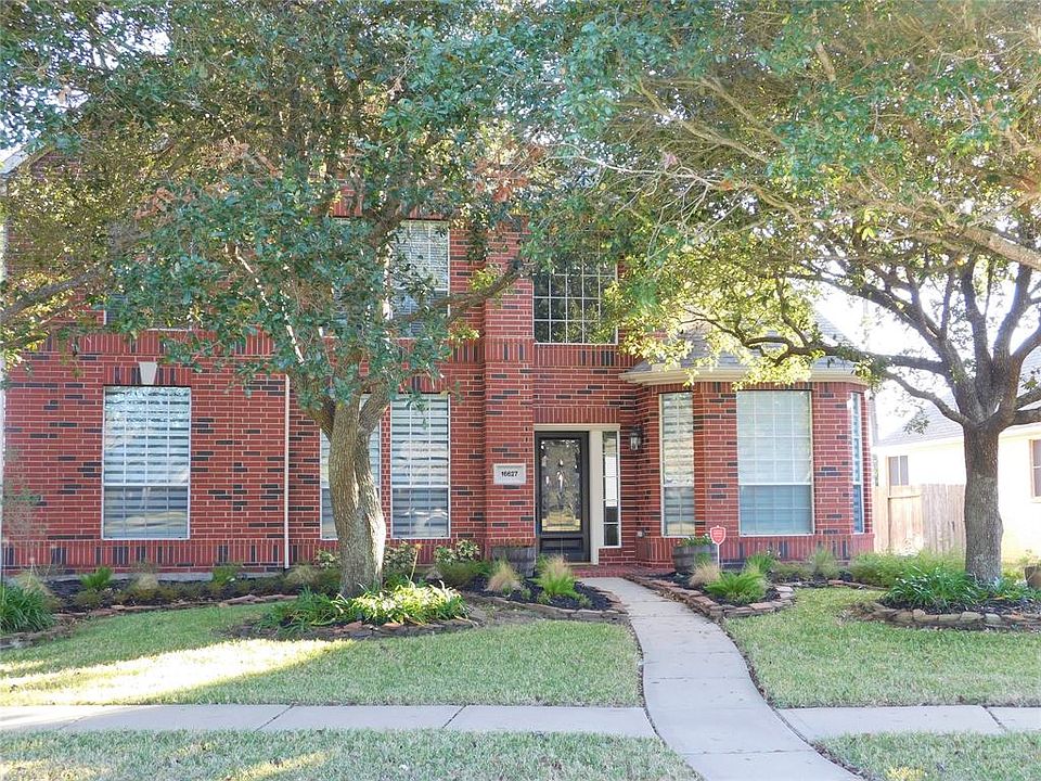 1st image of 16627 Shorecrest Dr