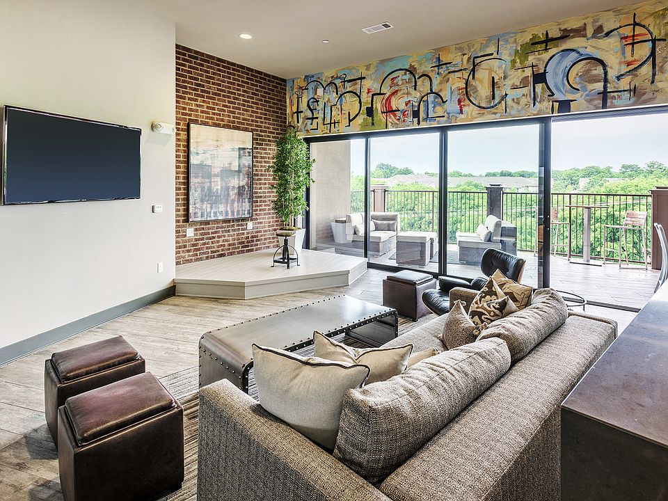 Resident top-floor Rhythm Lounge