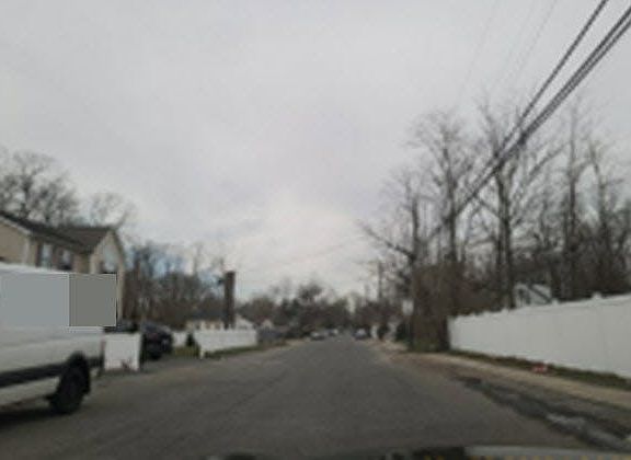 4th image of 90 Smith St