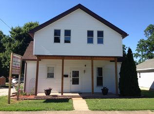 319 E West St, Georgetown, IL 61846