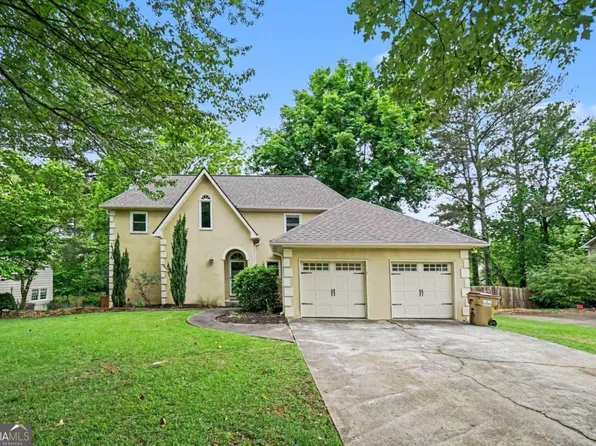 4328 Keheley Lake Ct NE, Marietta, GA 30066