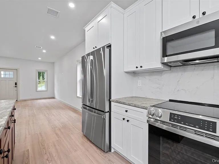 43 Wheeler Ave #A — Photo 8