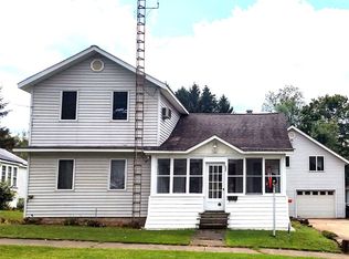 341 S Center St, Corry, PA 16407