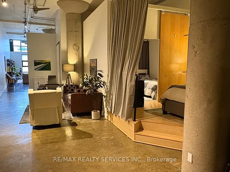 90 Sumach St #406 — Photo 18
