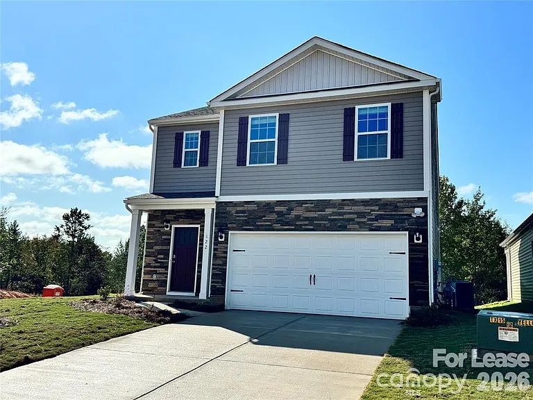 122 Old Home Rd — Photo 2