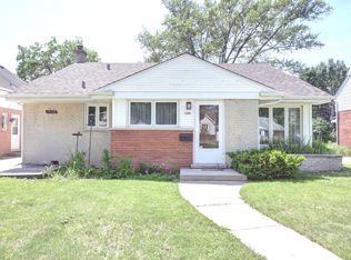 1908 S Crescent Ave, Park Ridge, IL 60068