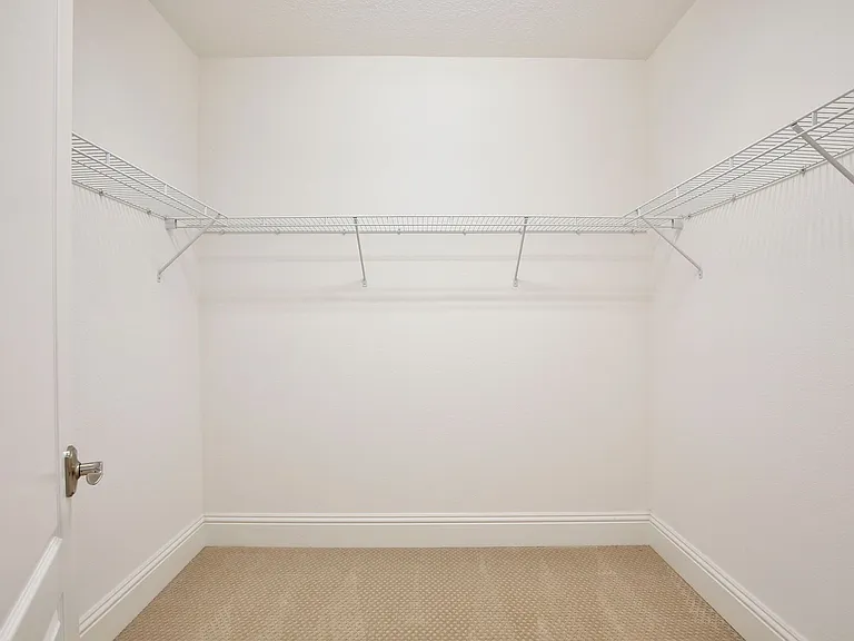 10822 Mobberley Cir — Photo 27