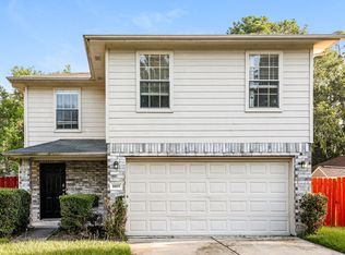 8019 Scarlet Tanager Dr, Humble, TX 77396