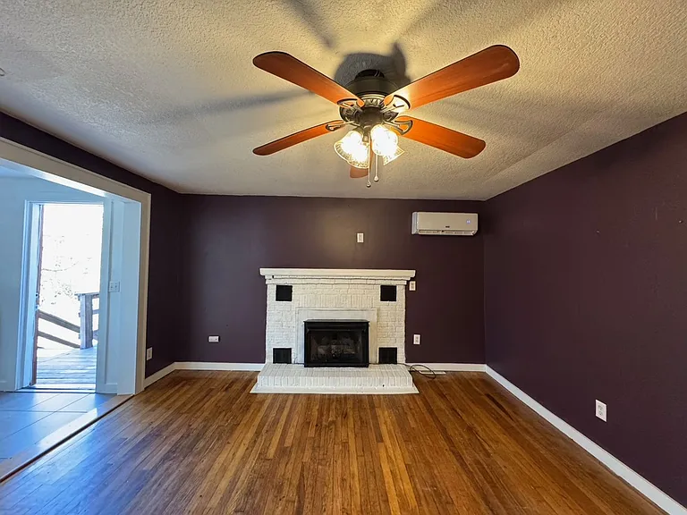 117 Lower Grassy Branch Rd — Photo 3