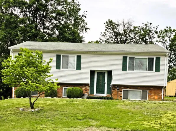3843 Old Stevens Rd NW, Roanoke, VA 24017