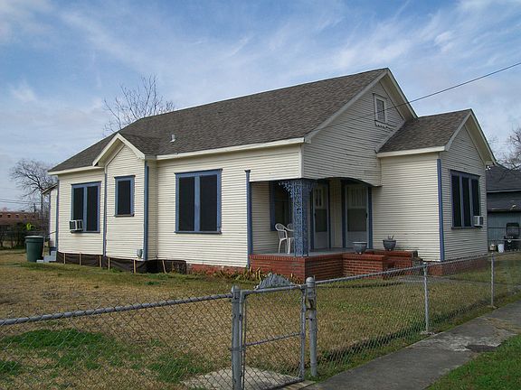 4th image of 1730 Port St