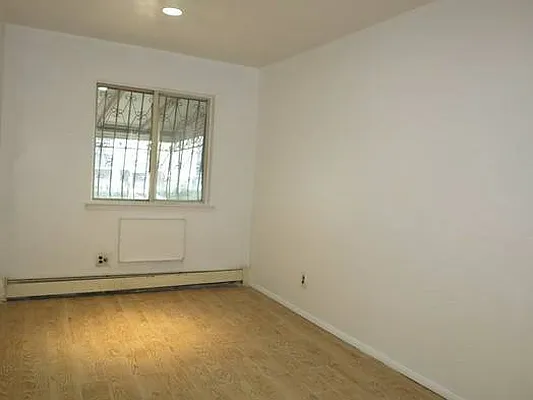 Rented by Target Realty Group | media 27