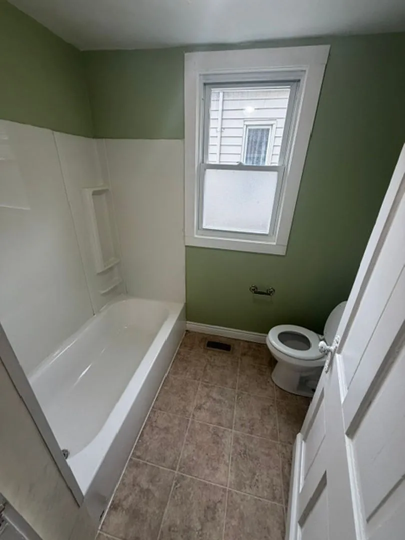 1123 S Harlan Avenue, Evansville, IN 47714 — Photo 1