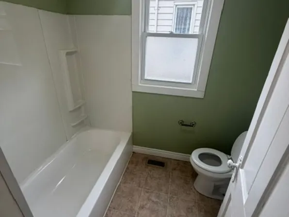 1123 S Harlan Ave, Evansville, IN 47714