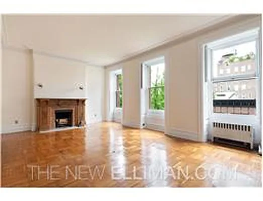 Sold by Douglas Elliman | media 18