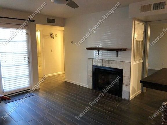 4th image of 3716 E University Dr Unit 1015