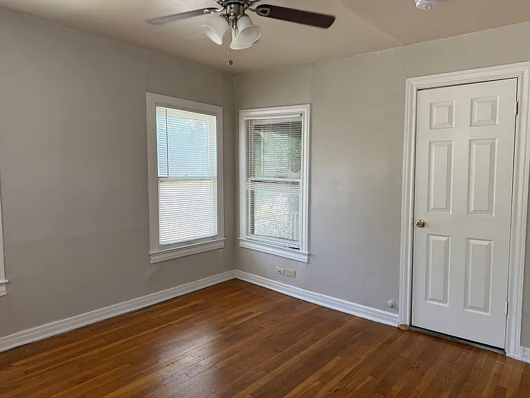 237 Pershing Ave #4 — Photo 5