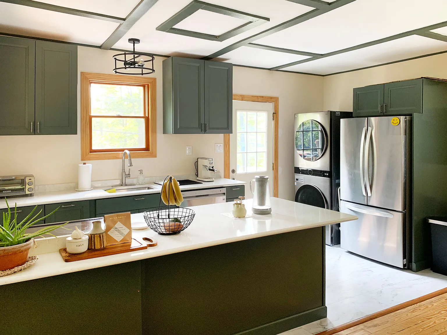 1 bed, 840 sqft, $2,200 — Photo 3