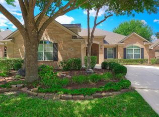 19 Surrey Run Pl, Conroe, TX 77384