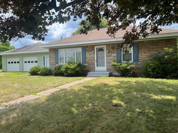 325 E State St, Pleasantville, PA 16341