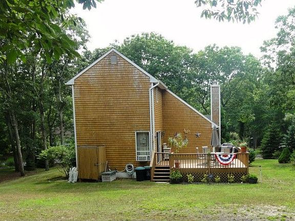 3rd image of 16 Collingswood Dr