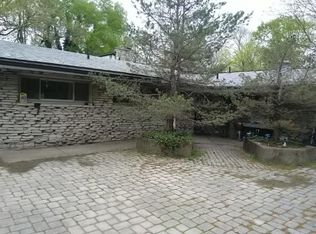 3030 Fishinger Rd, Columbus, OH 43221